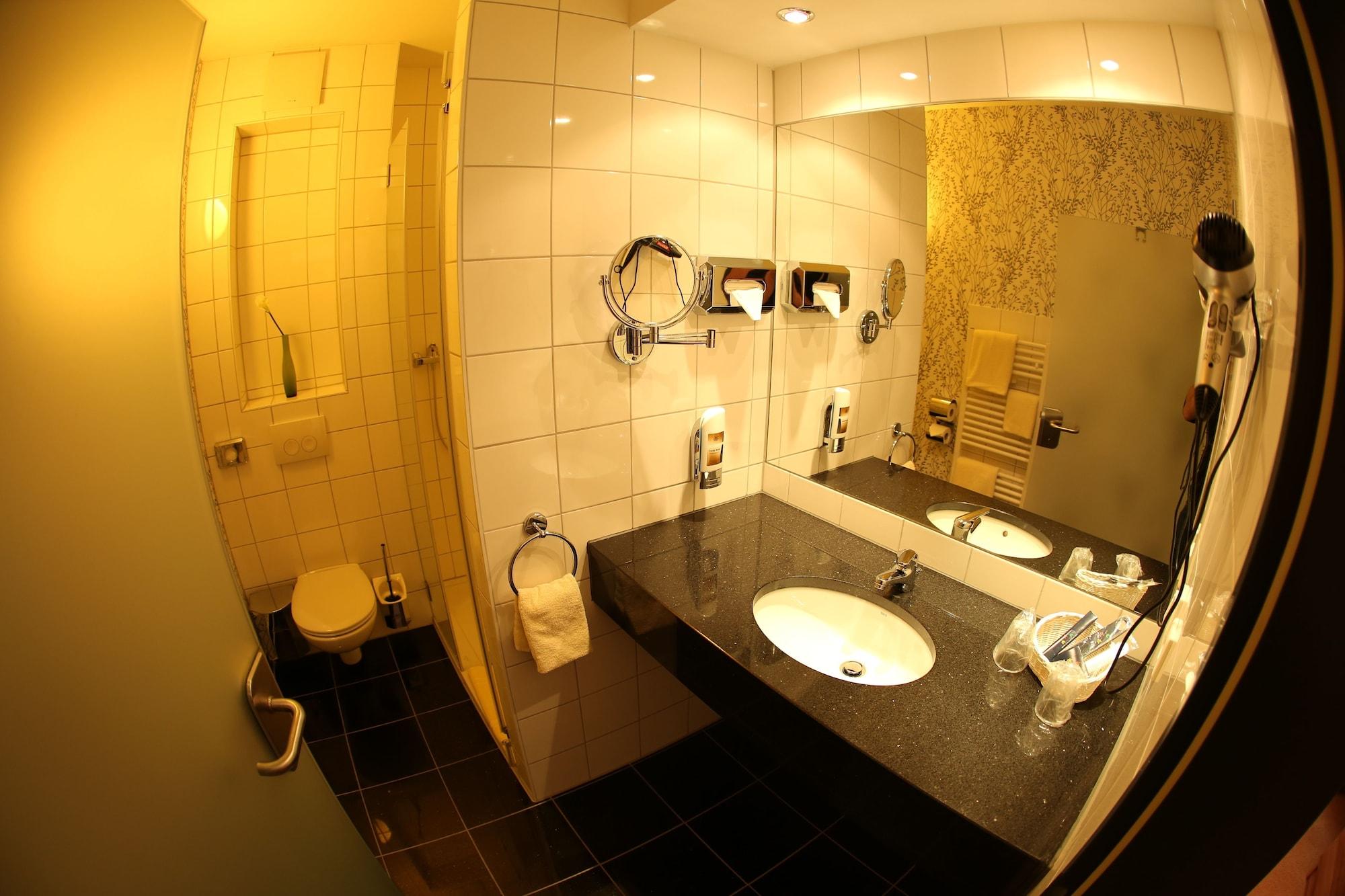 Hotel Sittardsberg Duisbourg Extérieur photo