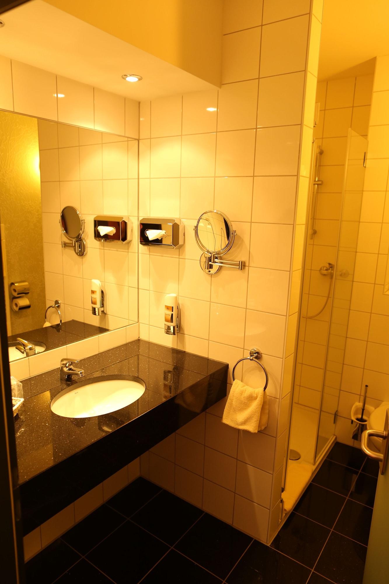Hotel Sittardsberg Duisbourg Extérieur photo