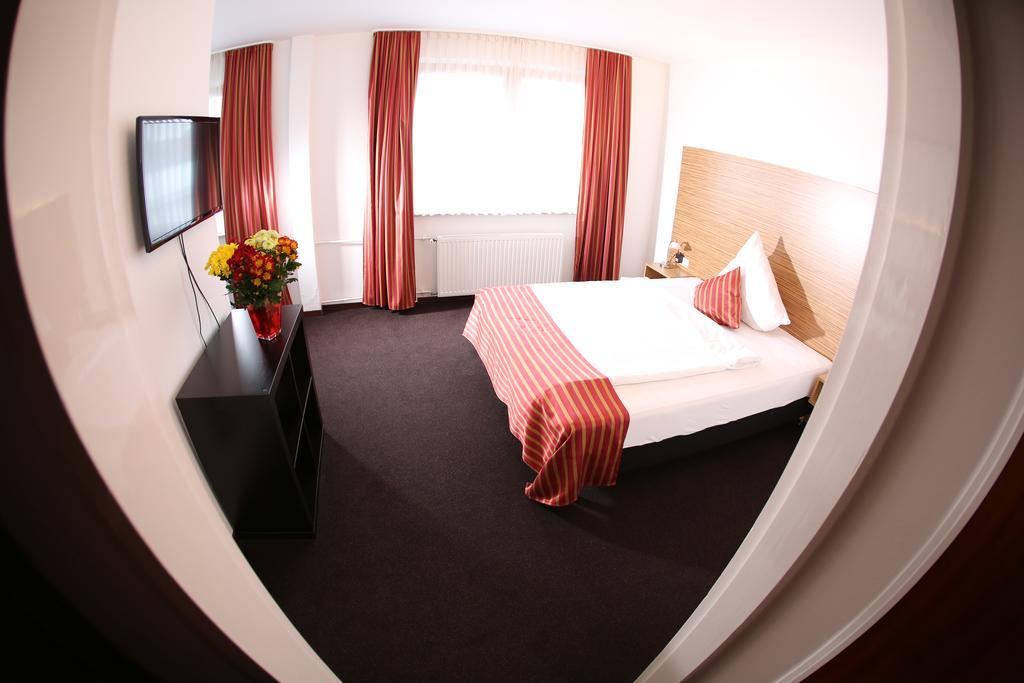 Hotel Sittardsberg Duisbourg Extérieur photo