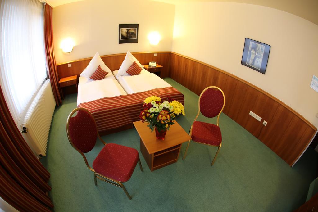 Hotel Sittardsberg Duisbourg Extérieur photo