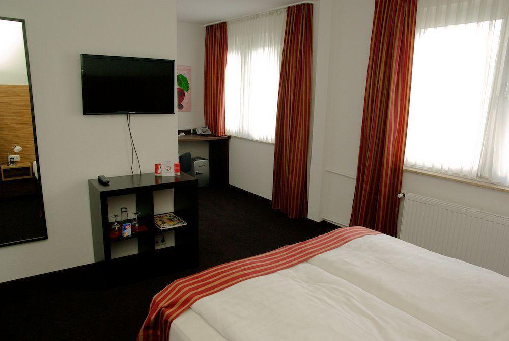 Hotel Sittardsberg Duisbourg Extérieur photo